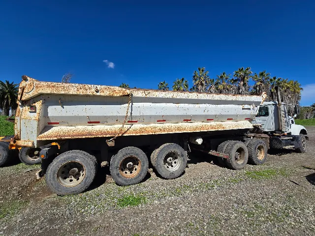 CAMION MACK GRANITE 2006 CON BATEA M3 TREMAC - 8