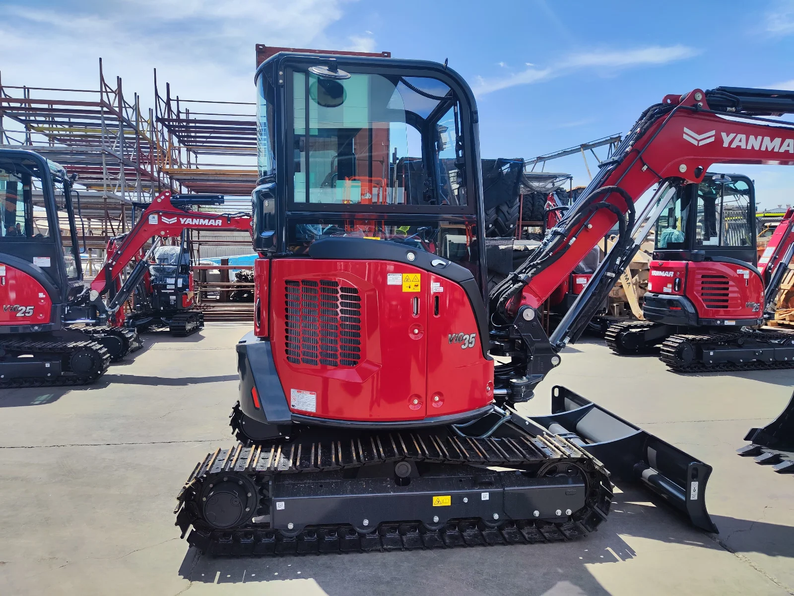 YANMAR VIO35 - 6