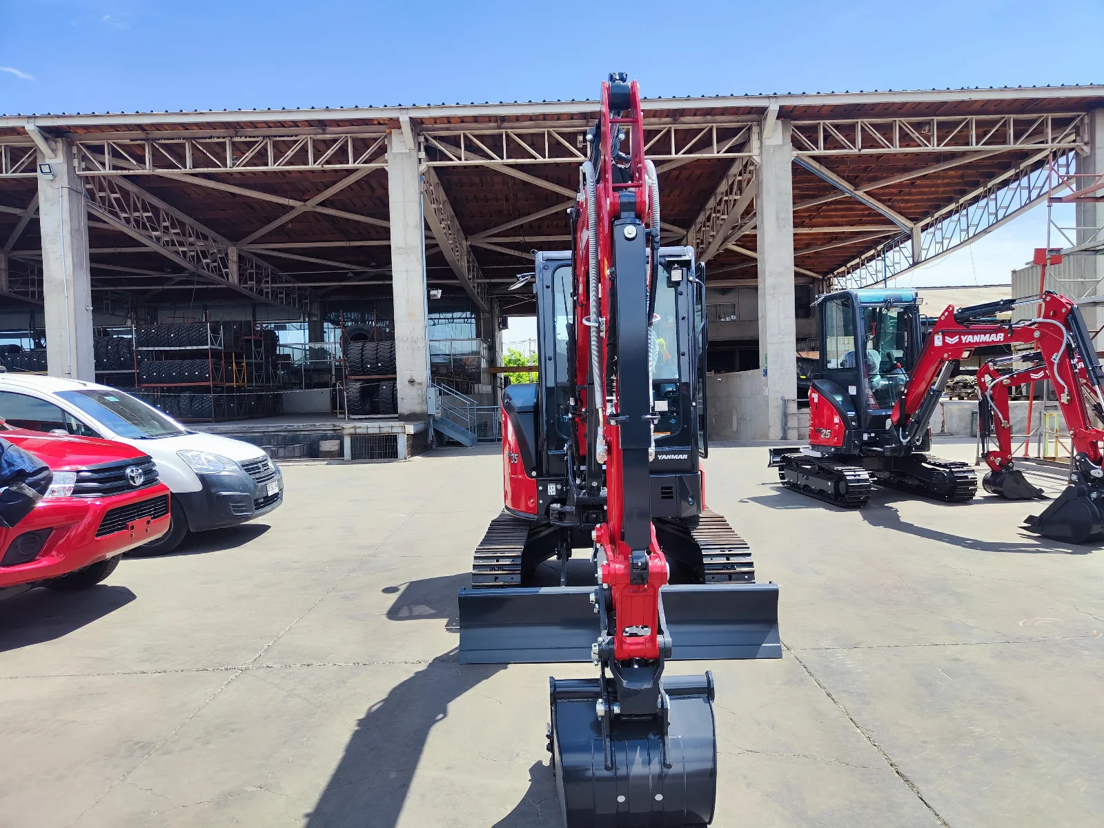 YANMAR VIO35 - 3