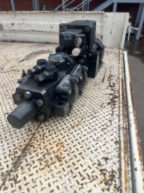  Perforadora TAMROCK HL 1500 - 2