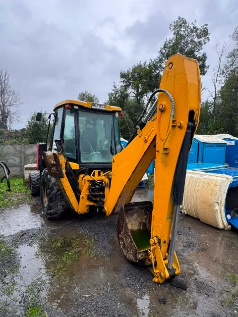 Retroexcavadora JCB 3CX año 2018 - 7