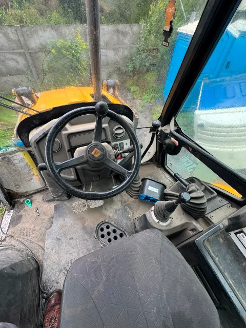 Retroexcavadora JCB 3CX año 2018 - 3